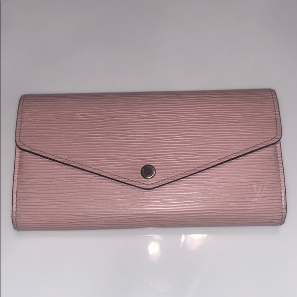 Louis Vuitton Handbags - Louis Vuitton Sarah Wallet